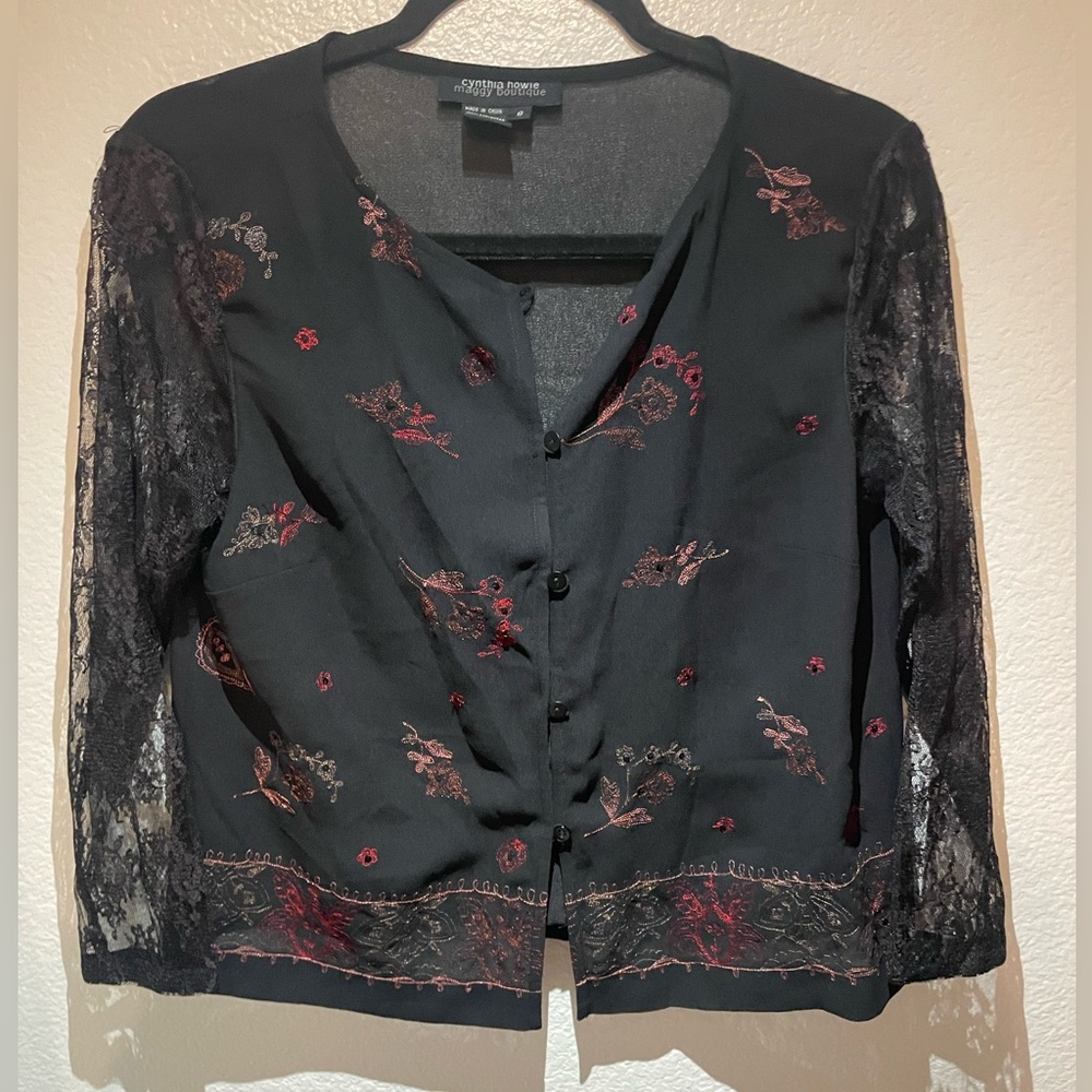Cynthia Howie Y2K sheer floral lace button-down top size 8 black